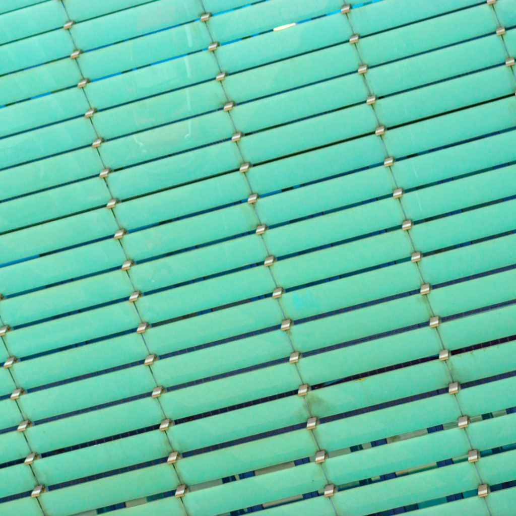 aluminium venetian blinds, metal venetian blinds, sleek aluminum blinds, modern venetian blinds, custom aluminum blinds, durable metal blinds, contemporary window blinds, aluminum blinds for home, aluminum blinds for office, stylish venetian blinds